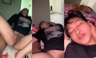 Memek Aku Enak Nggak Sayang